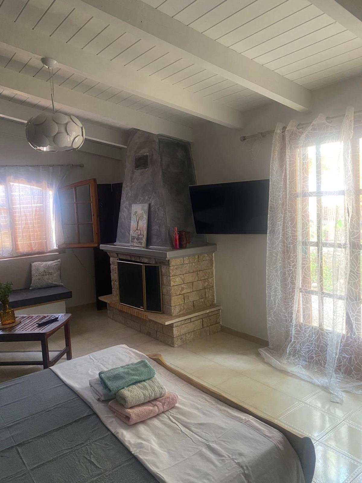 Cottage House With Incredible View Trapeza  Экстерьер фото